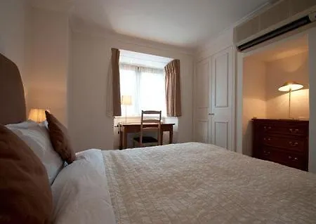Aparthotel 15 Basil Street Knightsbridge, Luxury Serviced London
