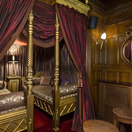 Hotel The Gore - Starhotels Collezione 4*