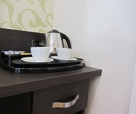 Goodwood Hotel London