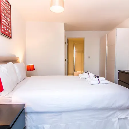 Apartment Wharf - Foundry Court * London