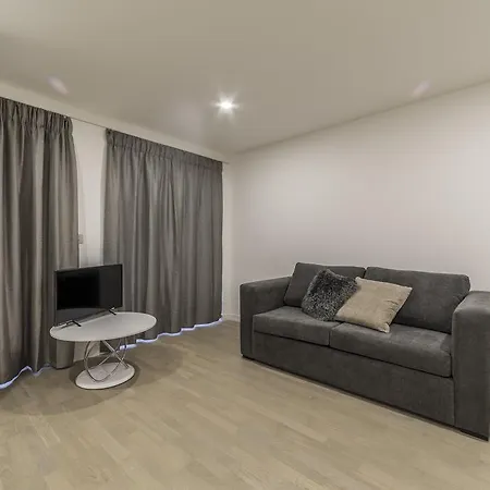 Canning Town Stratford Apartments Гостевой дом Лондон