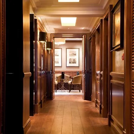 Althoff St James's & Club 5*