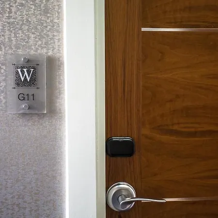 The W14 Kensington Hotel Londra