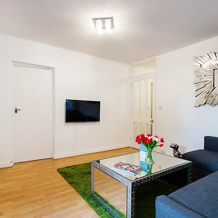Apartment The Cromwell Road Sherborne Court *