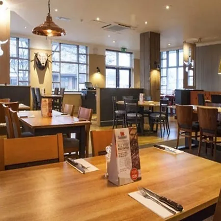 Hotel Premier London South - A212 3*