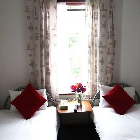 Guest house Manor Park House Ilford