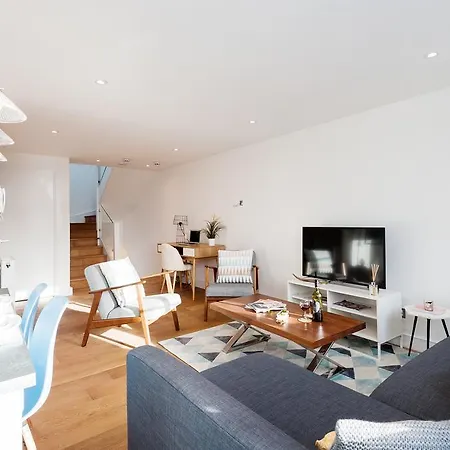 The Lillie Road *