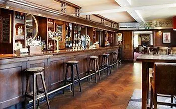 The Bulls Head 3*