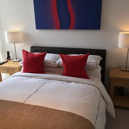 Arments Court Apartment London