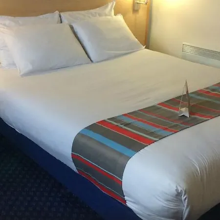 Travelodge Kings Cross Royal Scott Hotel