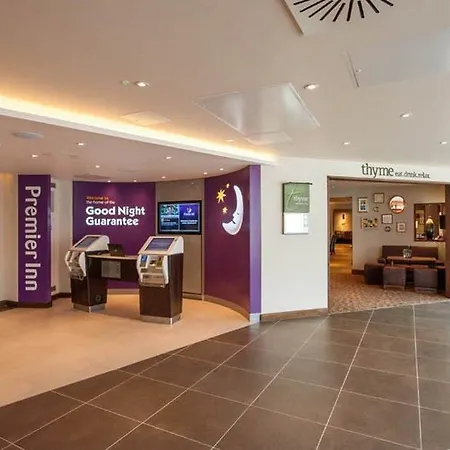 Premier Wandsworth 3*