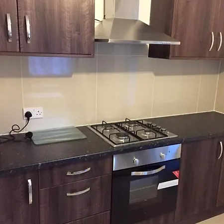 Larsvale Guest house London