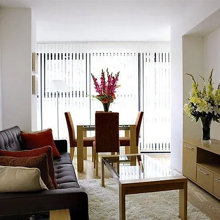 Go Native Lon Bridge 4* London