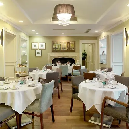 Harbour & Richmond Hotel