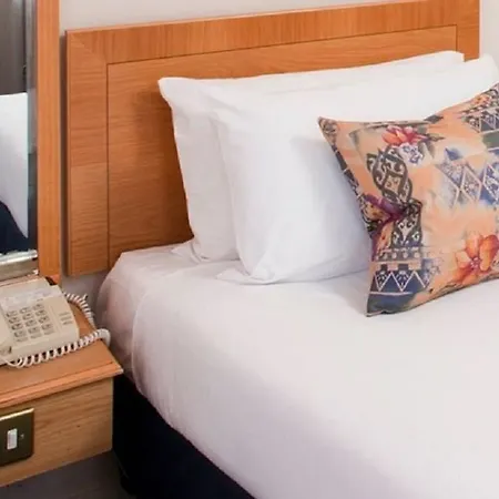 Berjaya Eden Park 3* Londra
