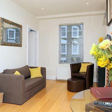 Brompton House Apartment London