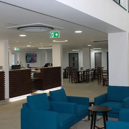 Western London 4* Croydon