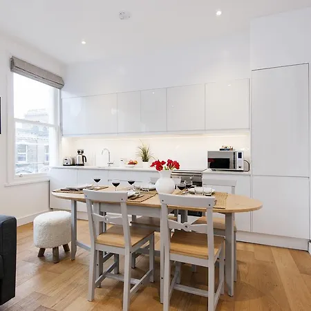 The Lillie Road Londres
