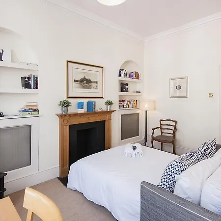 The Stratford Road Pied-a-terre