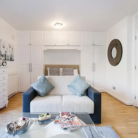 Apartment The Cromwell Road Sherborne Court London