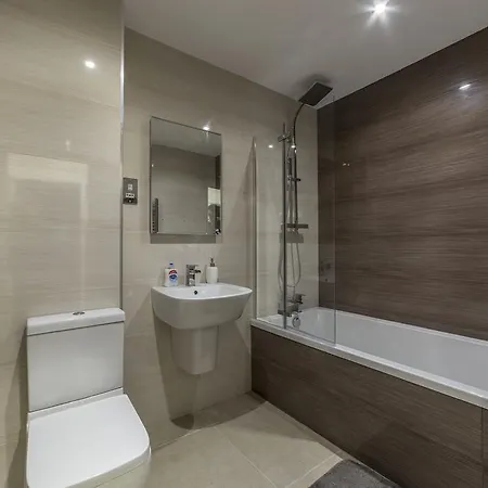 Canning Town Stratford Apartments Гостевой дом