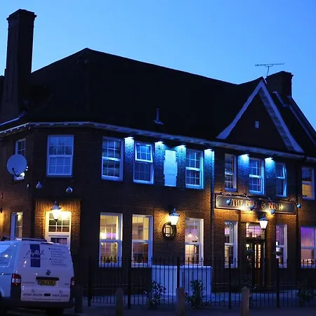 Hotel The Bull And Bush Kingston 2*