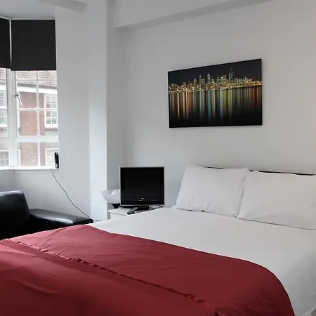 Studio Chelsea Cloisters Apartment