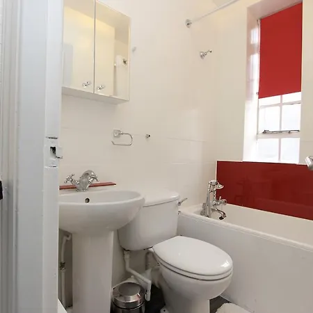 Studio Chelsea Cloisters Apartment London