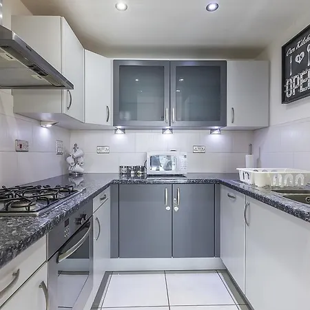 Excel Apartment London