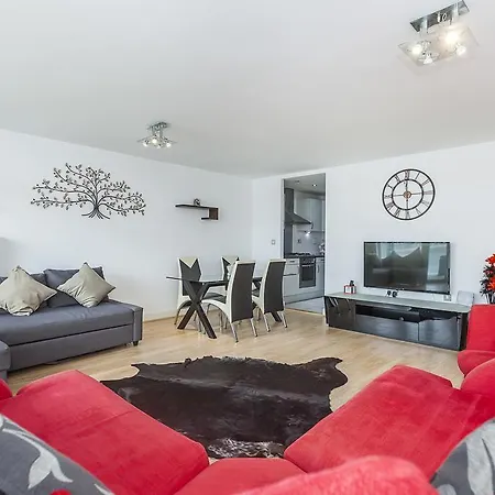 Apartment Excel London