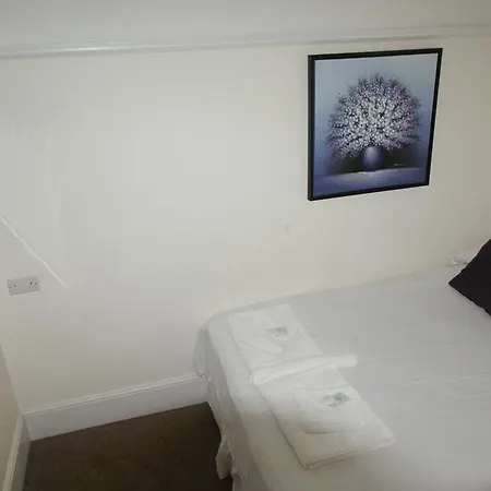 Otel The Justin Londra