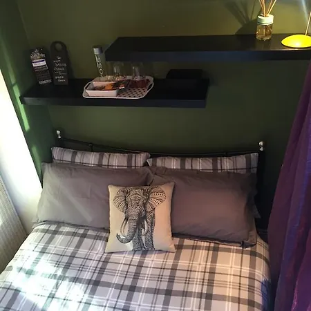 B&B Moira House *