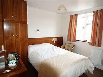 White Guest house 3*