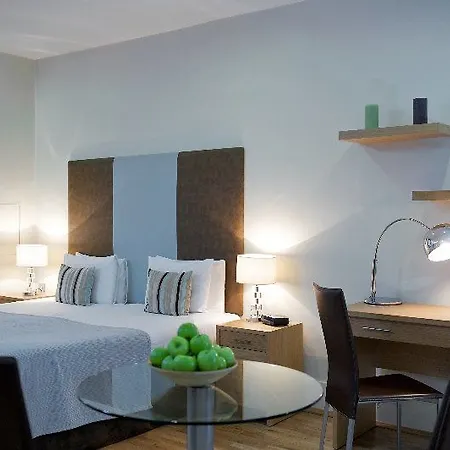 Aparthotel Fraser Queens Gate