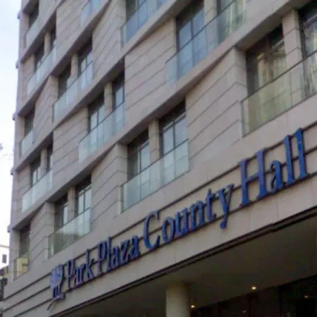 Park Plaza County Hall 4* Londyn