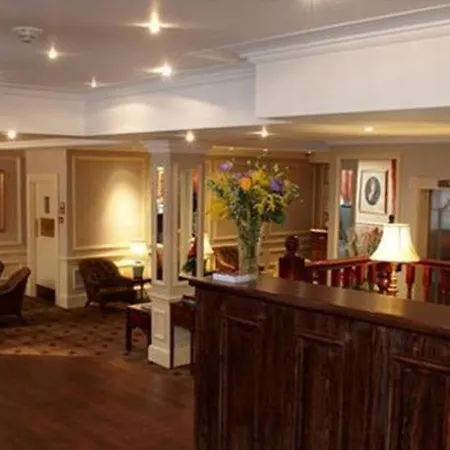Park Lane Mews 4* لندن