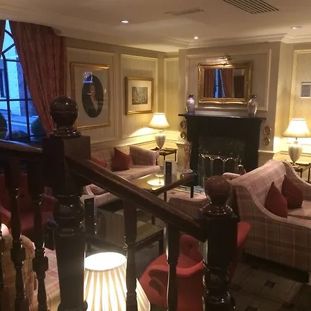 Park Lane Mews لندن