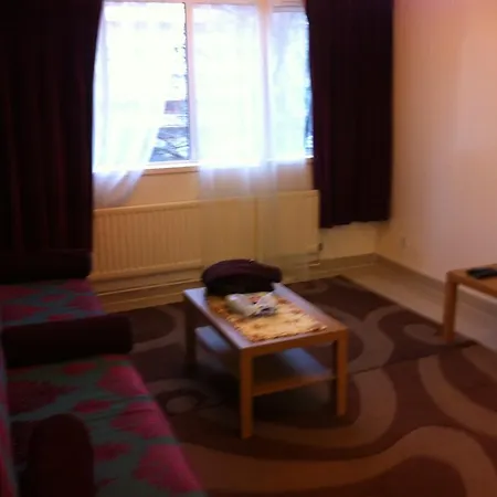 Kimble House Apartment *