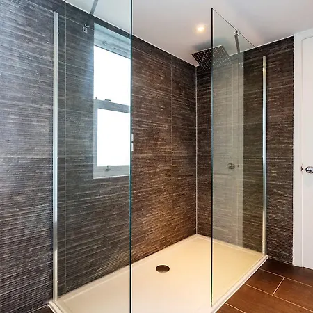 Veeve - Clapham Fairytale Holiday home London