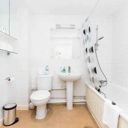 Fantastic 1 Bed Flat Stratford London