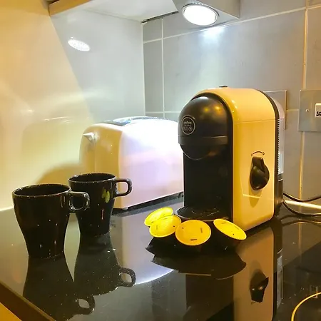 Lux St Park Free Wifi By Aparts Apartment London