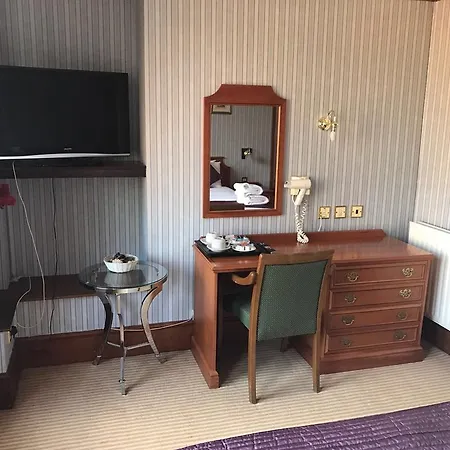 Hotel Harefield Manor Romford