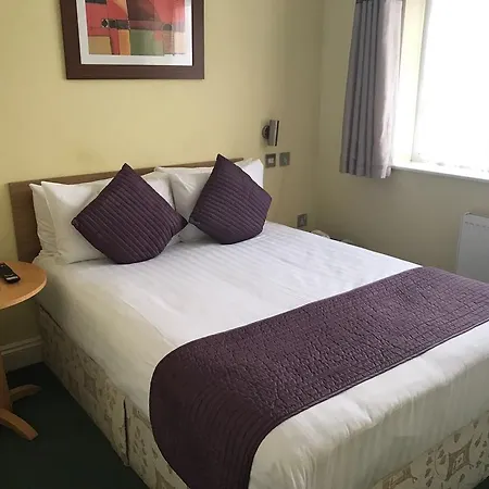 Hotel Harefield Manor 3*