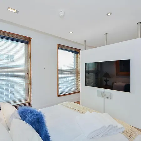 The Leicester Square Collection Apartment