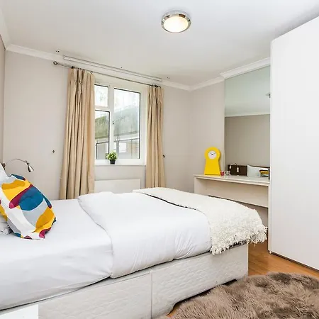 Lux South Kensington Apartment London