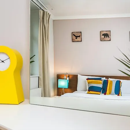 Lux South Kensington Apartment