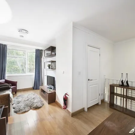 Lux South Kensington Apartment *