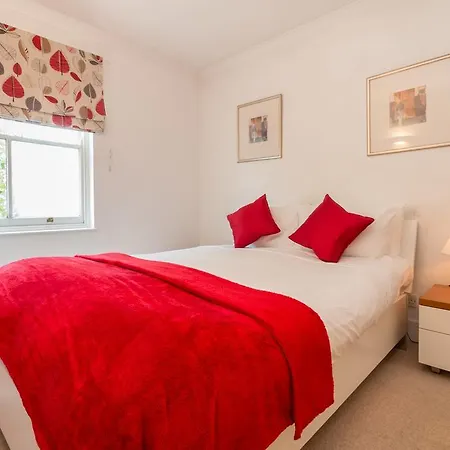 Notting Hill By Bridgestreet London