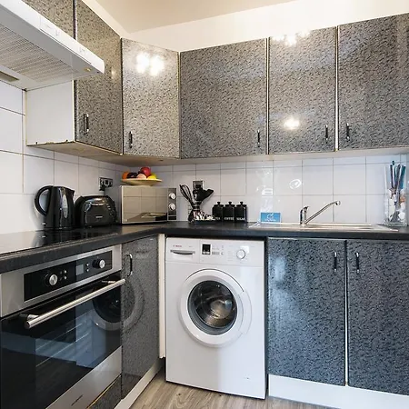 The Cromwell Road Sherborne Court Apartment