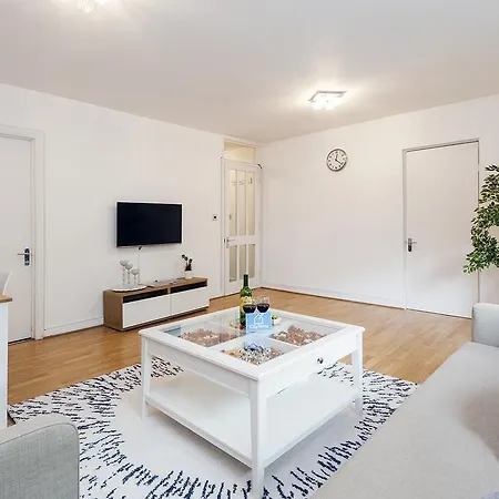 The Cromwell Road Sherborne Court Apartment London